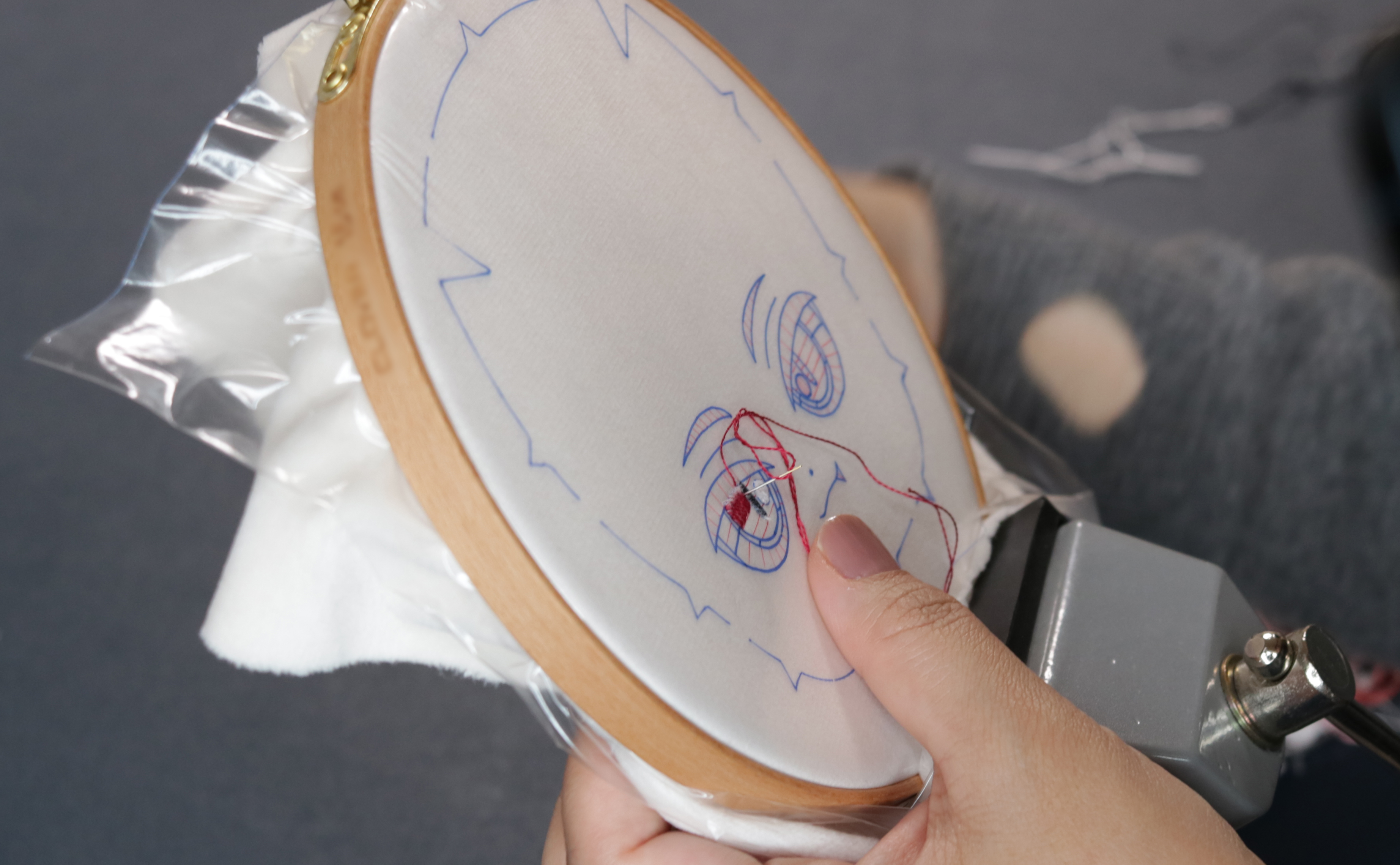 初心者向けぬいぐるみのお顔刺しゅう