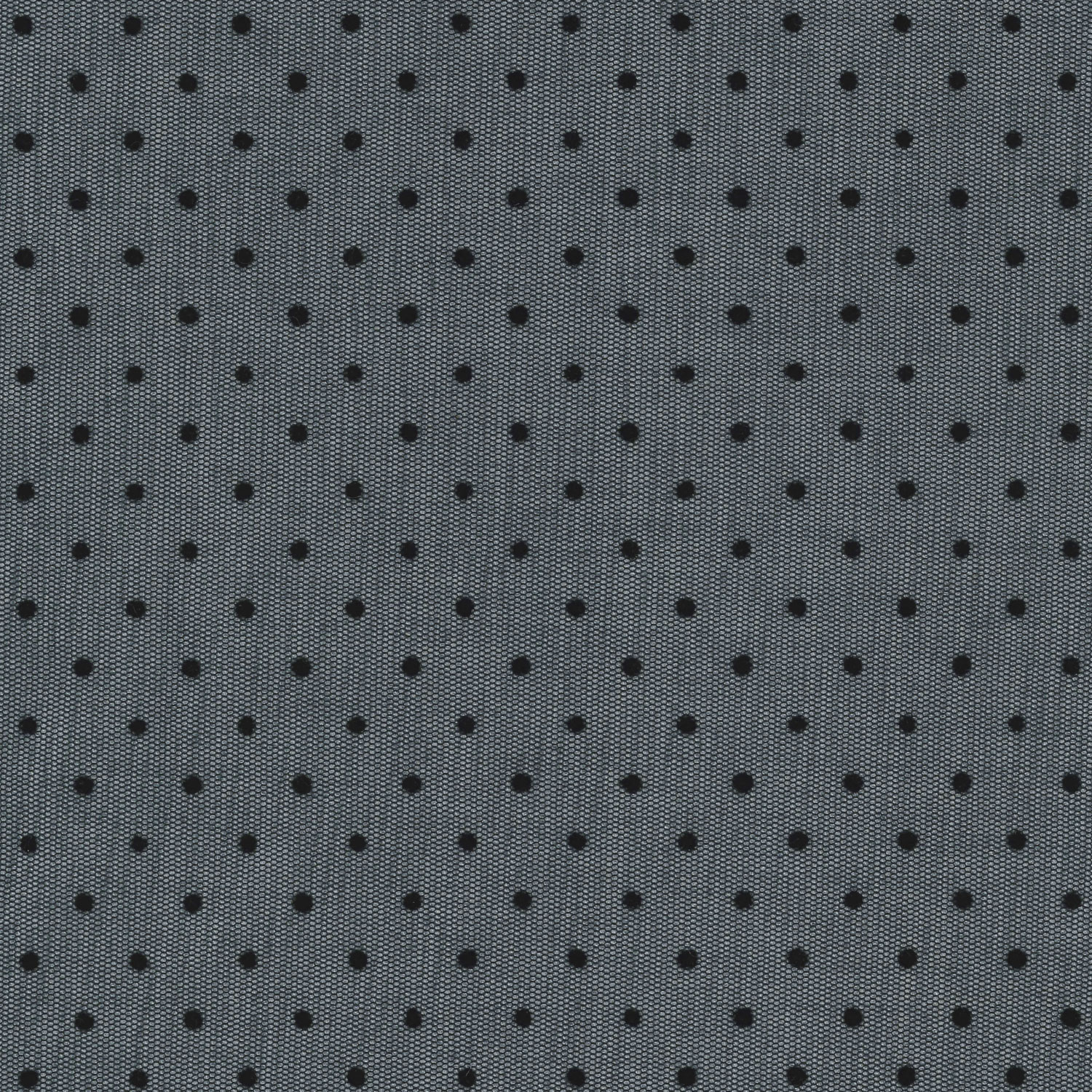 NRF-12_GRY_03.jpg