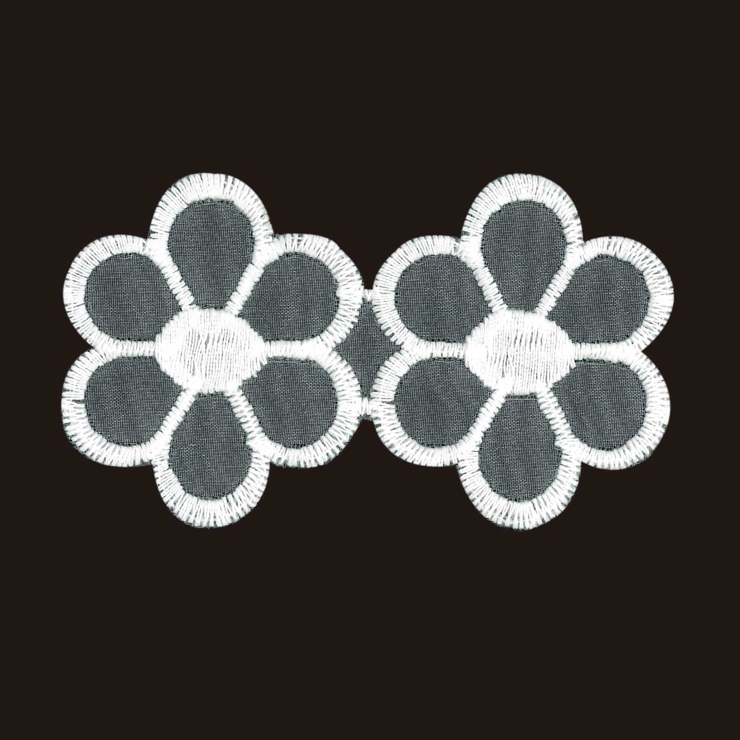 reverino_lacemotif_C.jpg