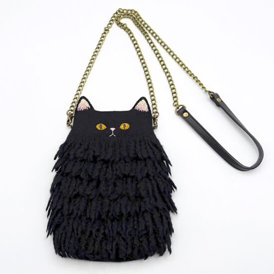 ヒツジフエルト縮絨室「フリンジ猫のスマートフォンポシェット」